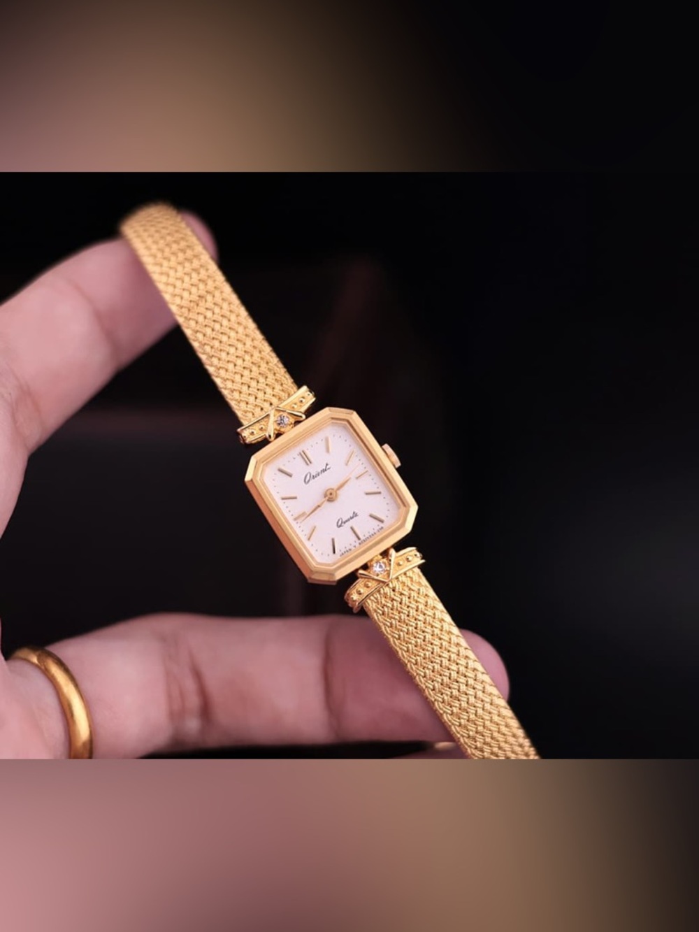 Vintage 1990s Orient Quartz Gold-Plated Women’s Watch - Very Good Condition - Picture 3 of 11